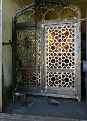 نمونه در آهنی گره چینی شده3